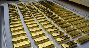 Read more about the article How and Where New Investors Should Buy Gold